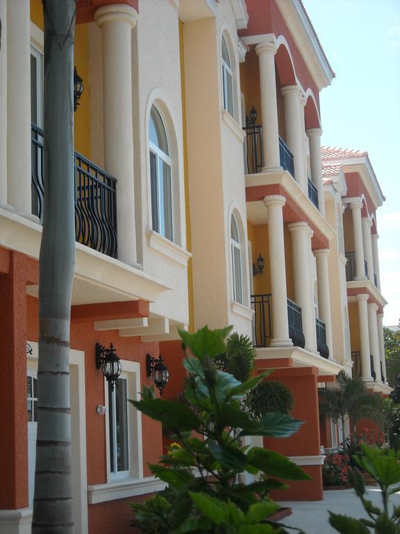 Mediterranean Three Story Beach Townhouse St. Pete Beach Zewnętrze zdjęcie