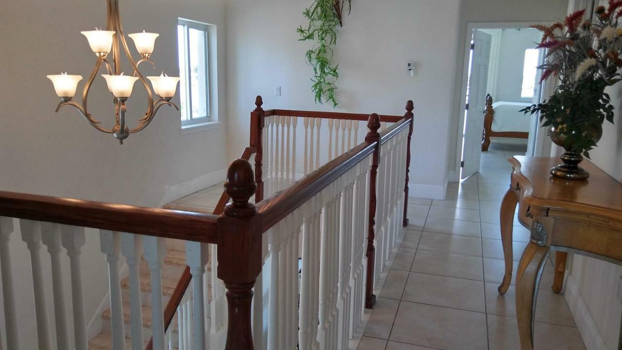 Mediterranean Three Story Beach Townhouse St. Pete Beach Zewnętrze zdjęcie