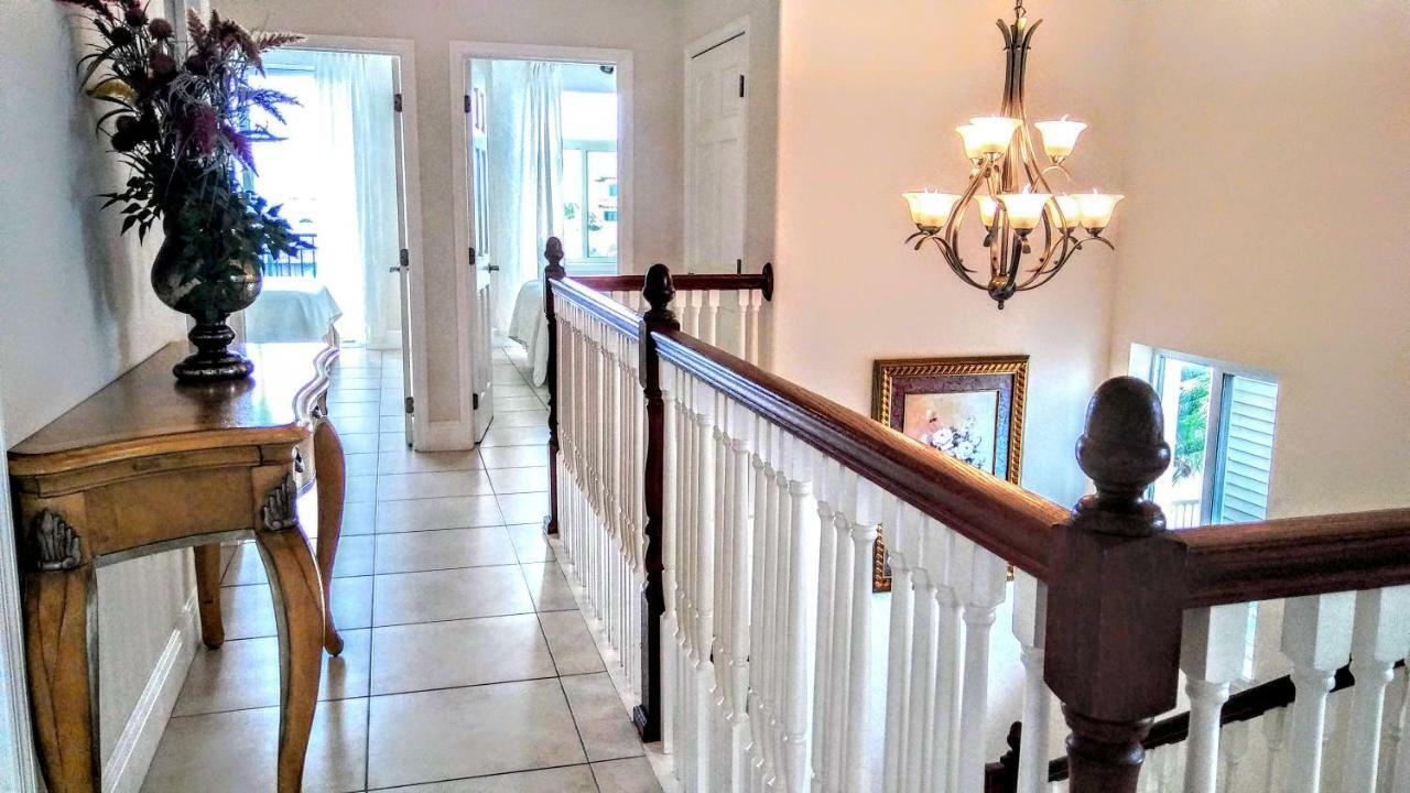 Mediterranean Three Story Beach Townhouse St. Pete Beach Zewnętrze zdjęcie
