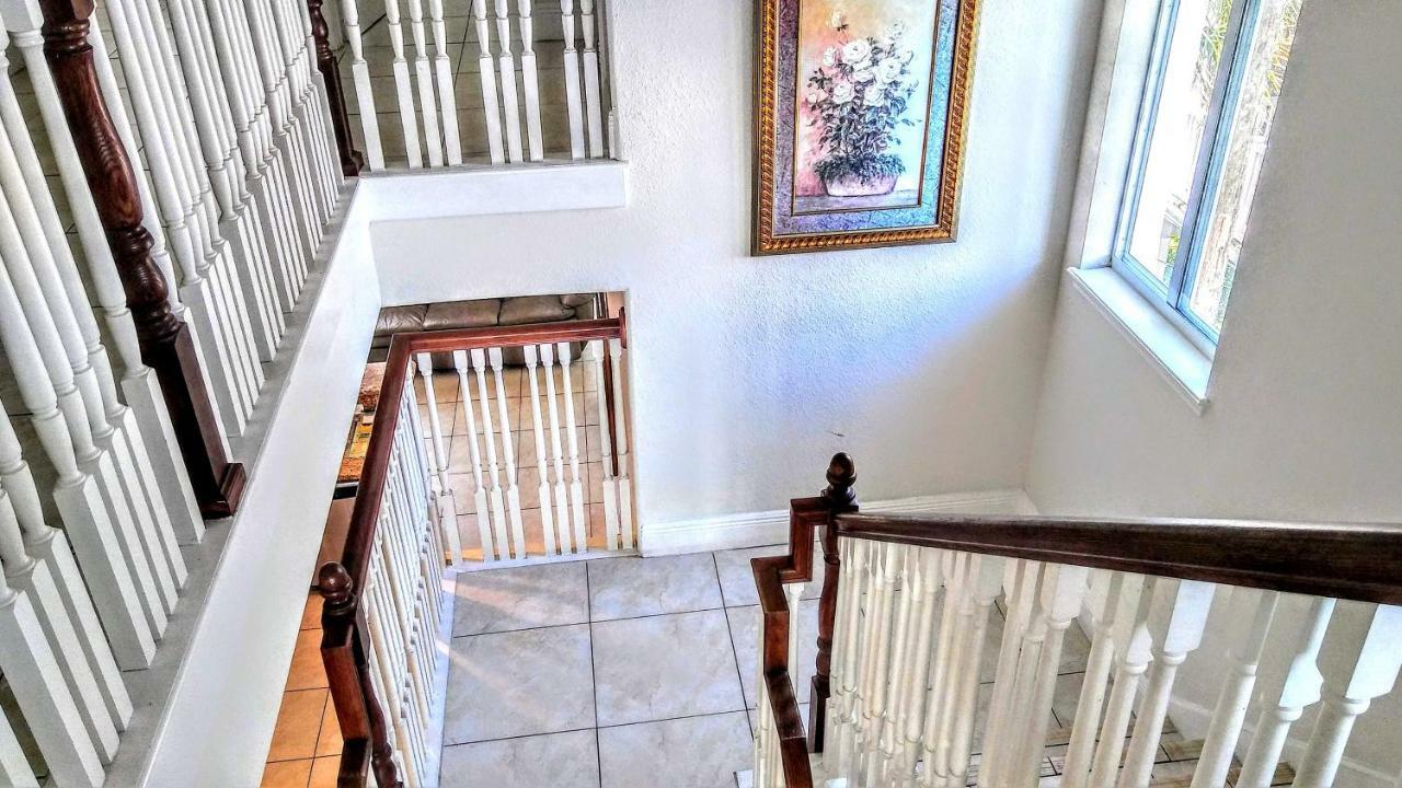 Mediterranean Three Story Beach Townhouse St. Pete Beach Zewnętrze zdjęcie